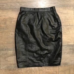 Winlit Vintage 90’s Leather Skirt
